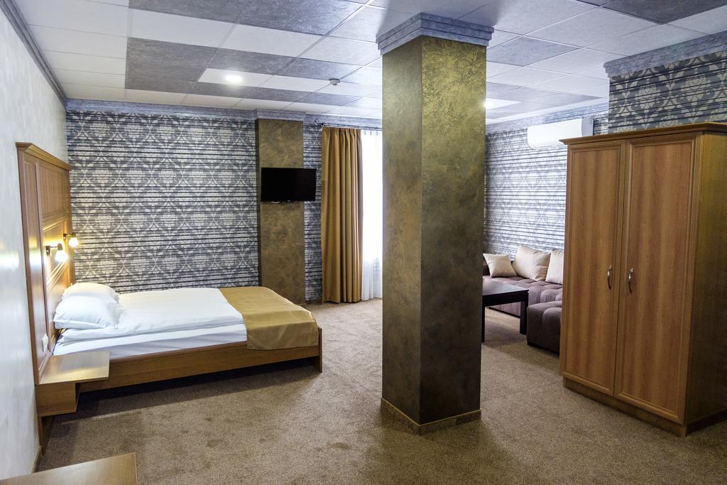 Hotel Elit Pernik Exteriör bild